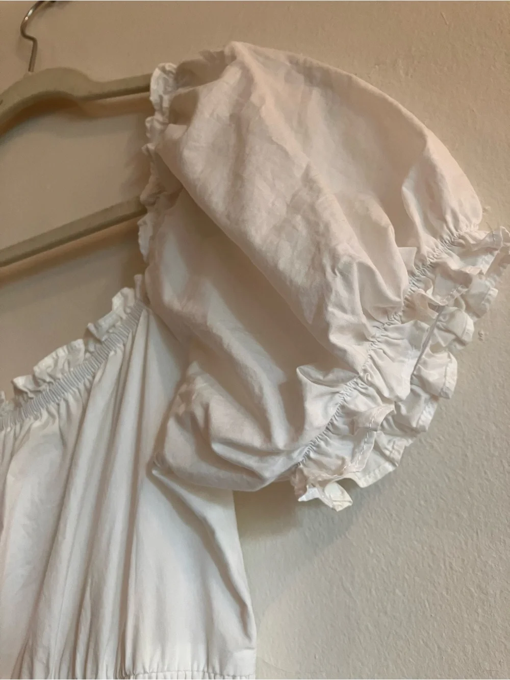 ASTR The Label White Tiered Dress with Sweetheart Neckline Graduation Bridal - Picture 10 of 15